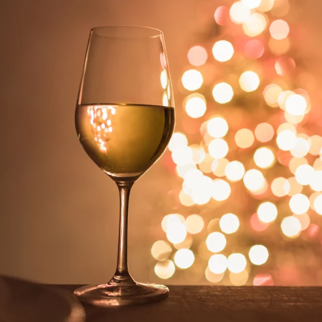 ✨🎄 Joyeux Noël ! 🎄✨

En ce jour magique, nous vous souhaitons de très belles fêtes remplies de joie, de chaleur et de moments précieux aux côtés des personnes qui comptent le plus pour vous. ❤️🎁 Que ce Noël soit aussi lumineux qu’un sourire partagé et aussi réconfortant qu’un bon moment ensemble. 🌟🎅

#joyeuxnoel  #fêtesdefindannée #momentsprécieux #partageetchaleur #espritdenoel